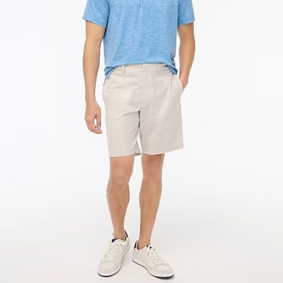 J. Crew 8" Flex Gramercy Tech Short in Stone - Picture 1 of 6